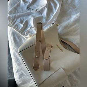 Micheal Kors Cream Purse